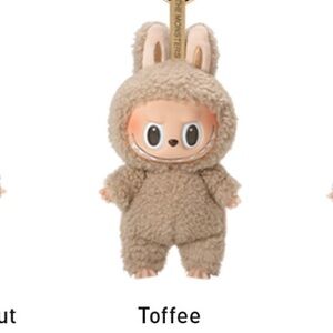 Macaron labubu Toffee